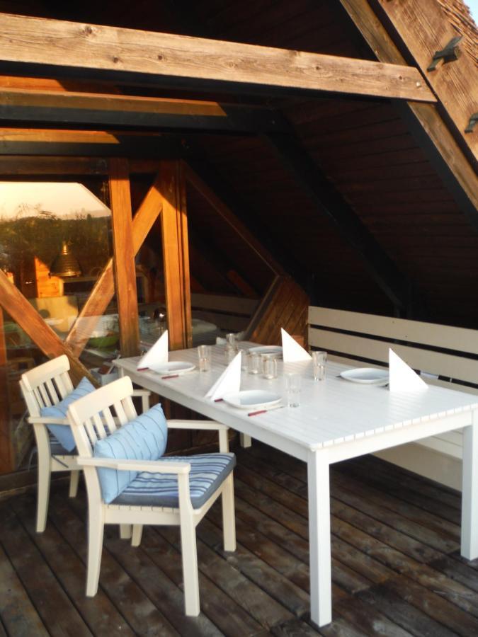 Pfahlbau Sunset II Toplage Inklusive Elektroboot 루스트 외부 사진