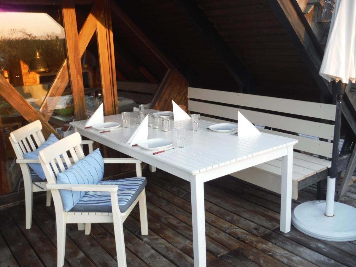 Pfahlbau Sunset II Toplage Inklusive Elektroboot 루스트 외부 사진