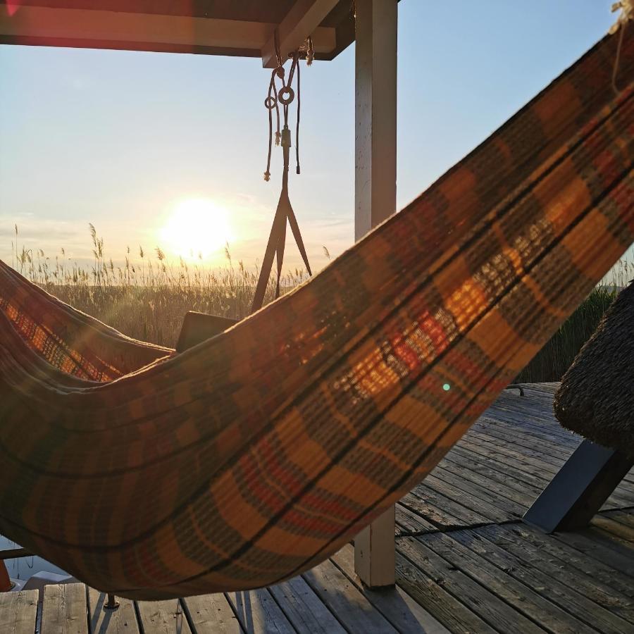 Pfahlbau Sunset II Toplage Inklusive Elektroboot 루스트 외부 사진